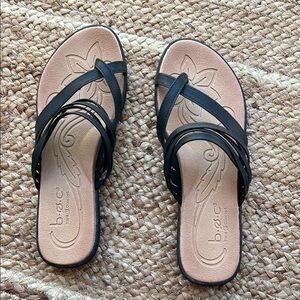 NWOT  B.O.C. Women's Black Sandals